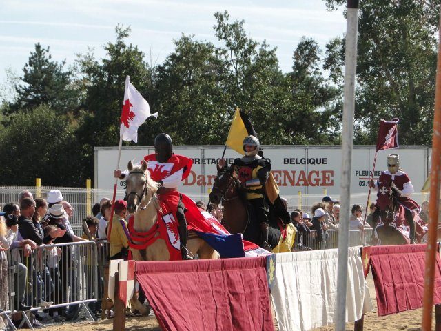 Joutes à cheval, campement médiéval Foire Expo de Vannes 2018